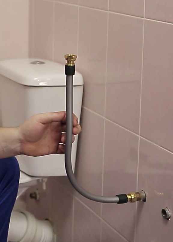 Гибкая подводка для сантехники из полиэтилена