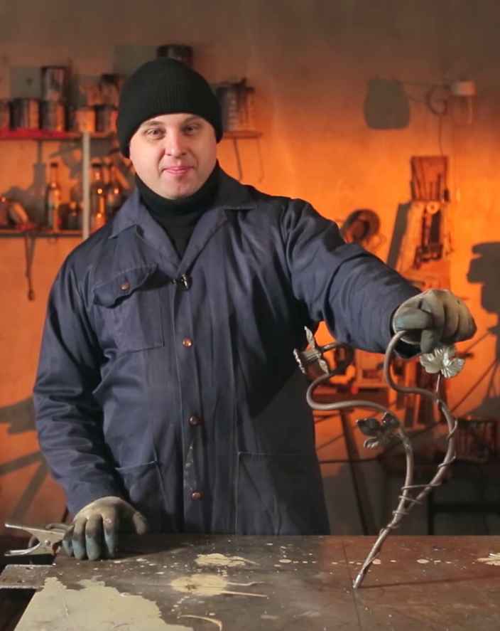 Делаем декоративные элементы из металлических прутьев