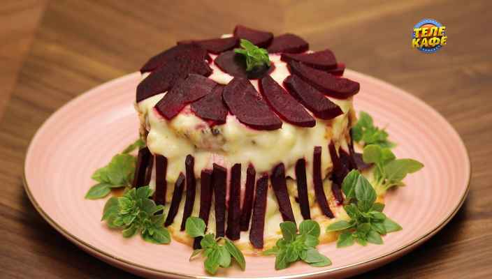 Мясной закусочный торт
