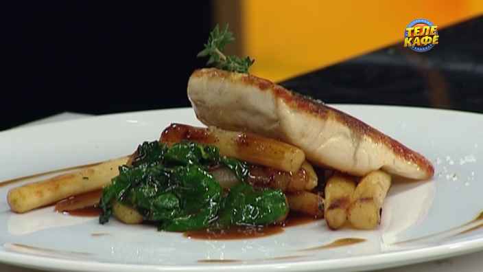 Атлантический окунь с козлобородником и ньокками
