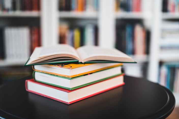 Из-за коронавируса могут исчезнуть многие российские книжные издательства